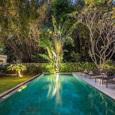4 Bedroom Villa - Kerobokan Seminyak  Bagian luar foto