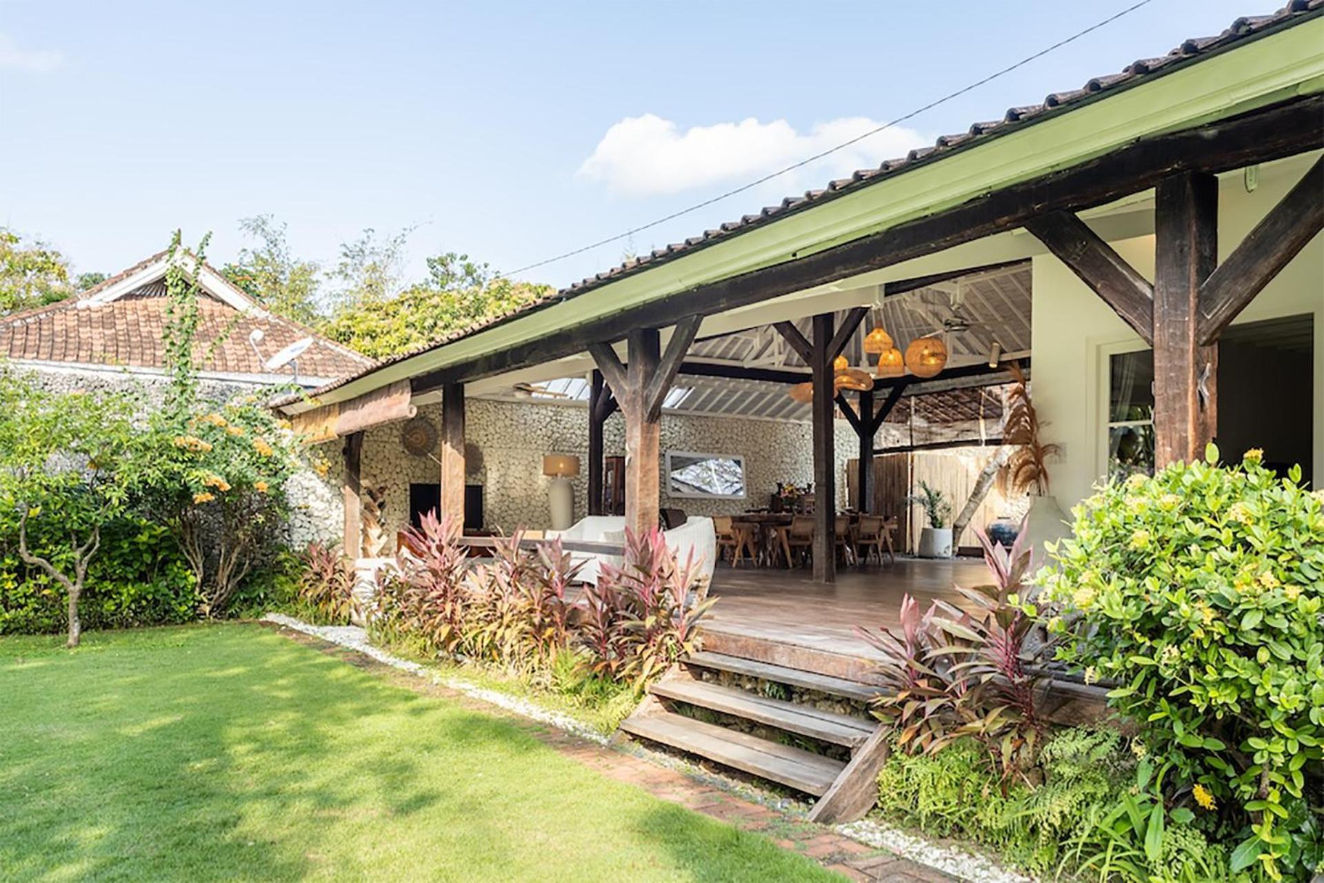 4 Bedroom Villa - Kerobokan Seminyak  Bagian luar foto