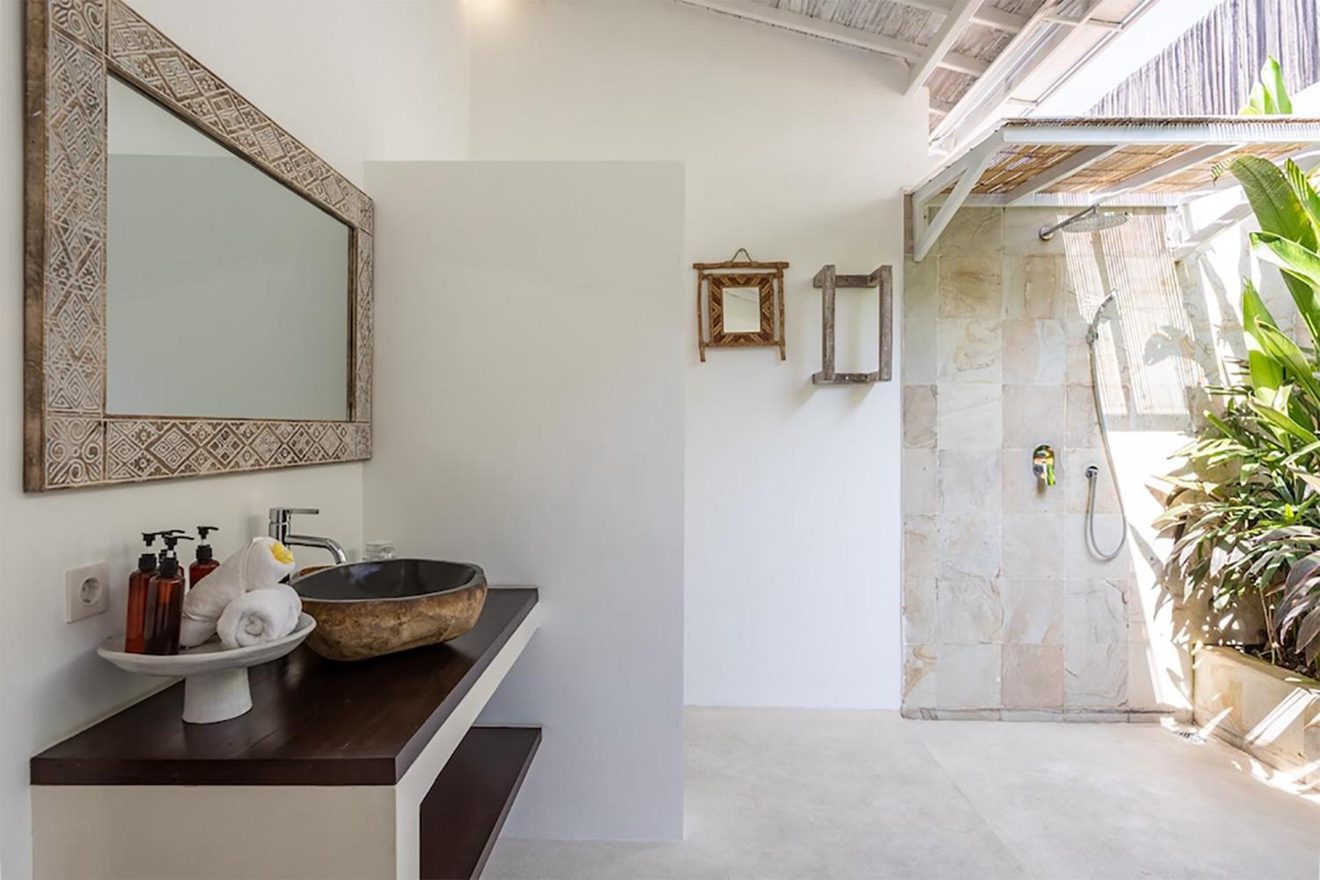 4 Bedroom Villa - Kerobokan Seminyak  Bagian luar foto