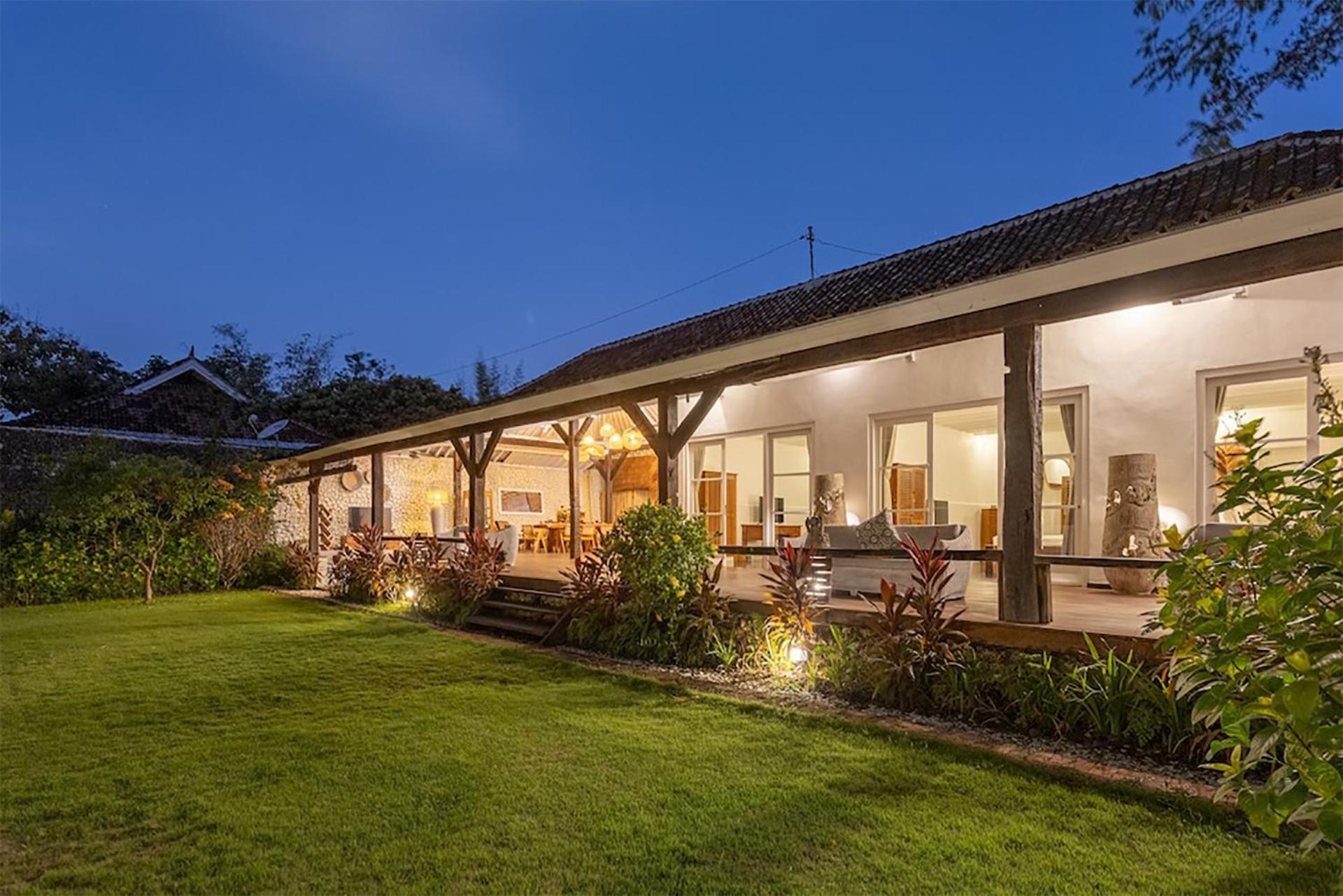 4 Bedroom Villa - Kerobokan Seminyak  Bagian luar foto